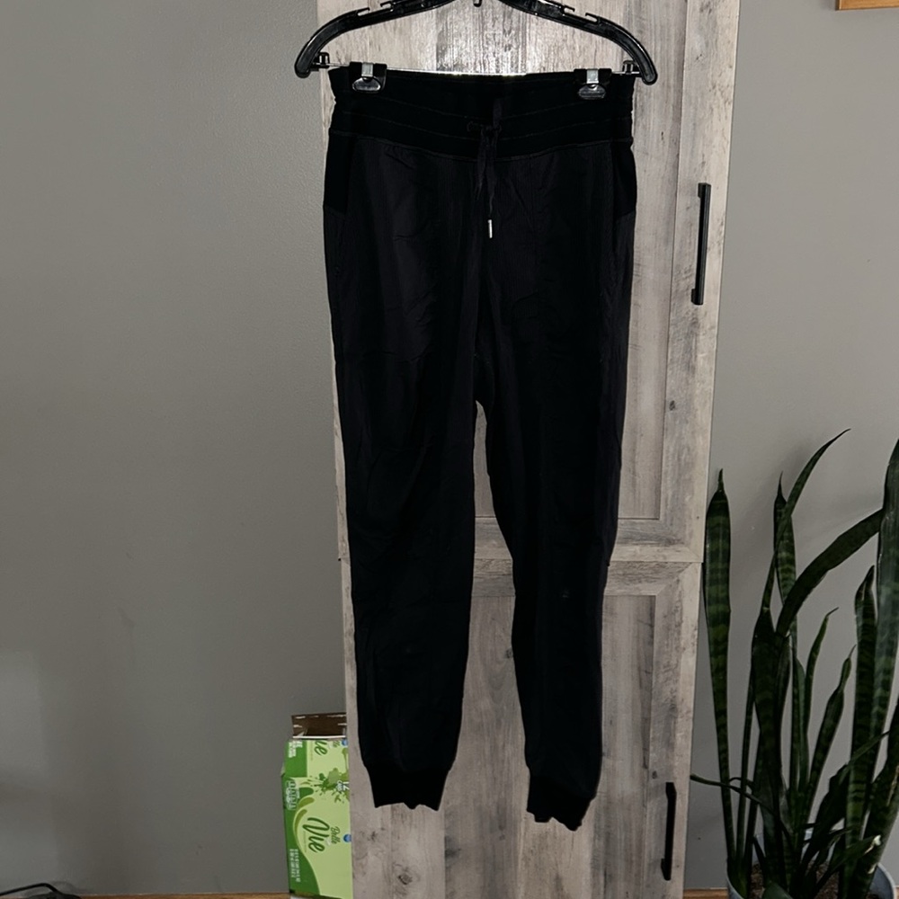 Lululemon Dance Studio Jogger 8